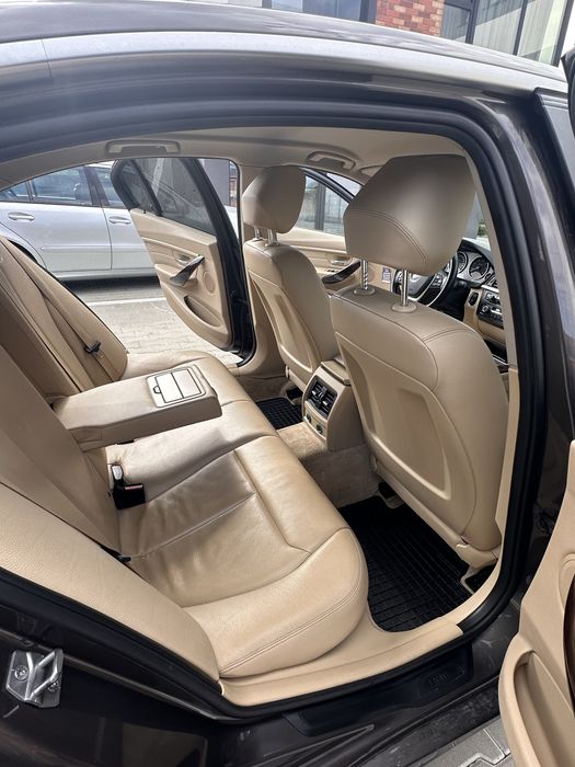 Bmw f30/320D Efficient Dynamics 2014