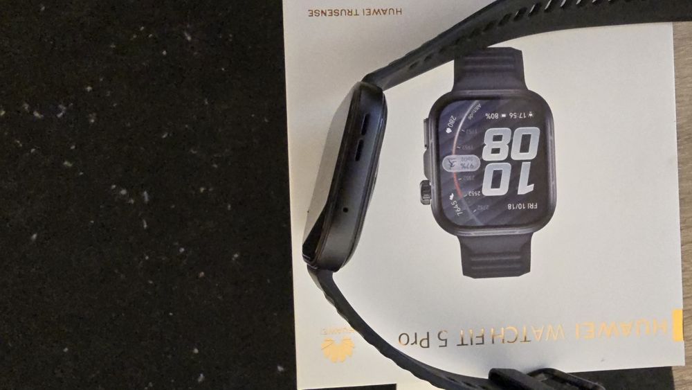 Huawei watch fit 5 pro