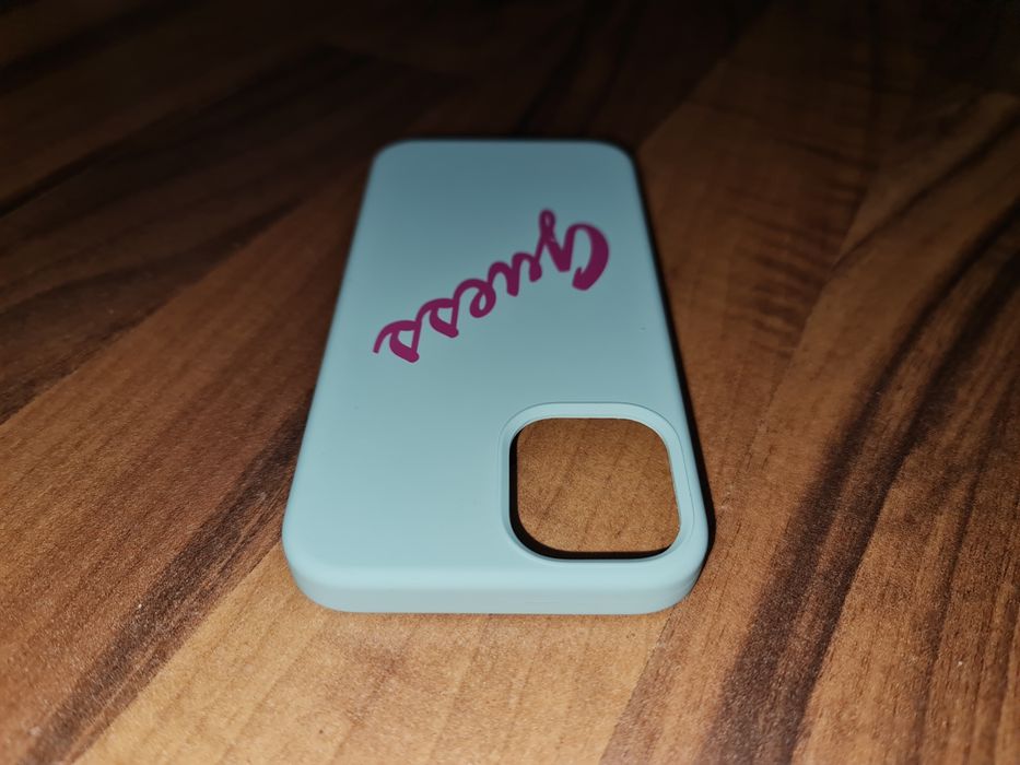 Husa silicon originala Guess Silicone Case Apple iPhone 12 mini