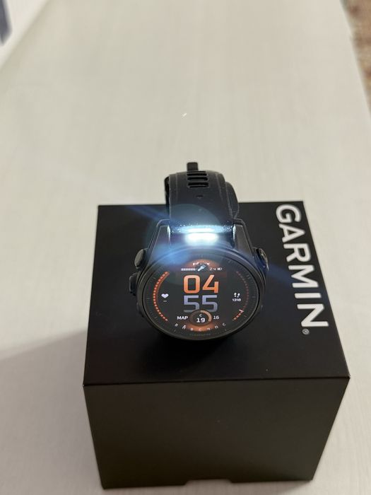 Garmin Fenix 8 43мм