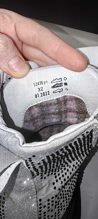 Ботинки на девочку 32