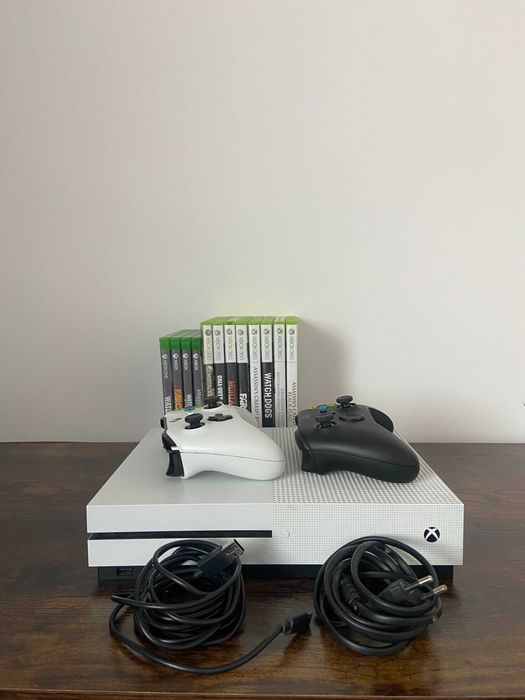 Xbox One S 500GB + Jocuri