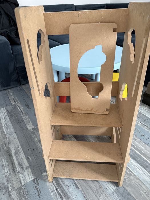 Turn de invatare bebelusi - learning tower, model masinute