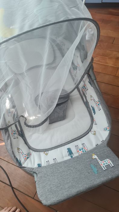 Шезлонг детский с рождения