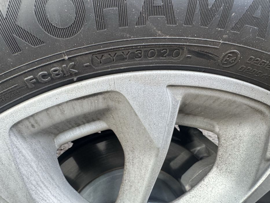 Продается Шины  205/55.R16