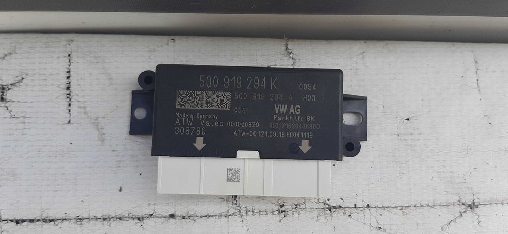 модул парктроник за голф 7