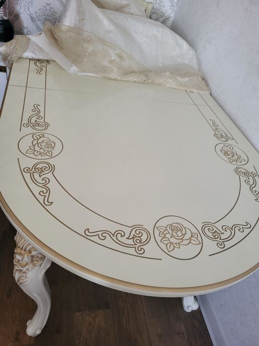 Стол "Роза белла "