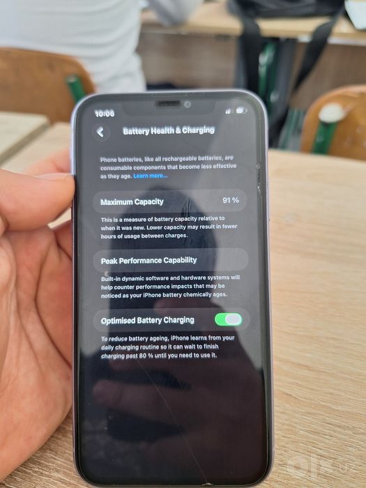 Apple iPhone 11 64GB sotiladi