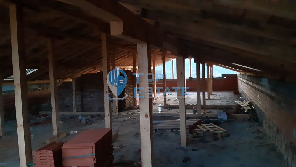 Продава се Къща в с. Царева ливада, Област Габрово - 600 кв.м за 131 €/кв.м - Снимка #4