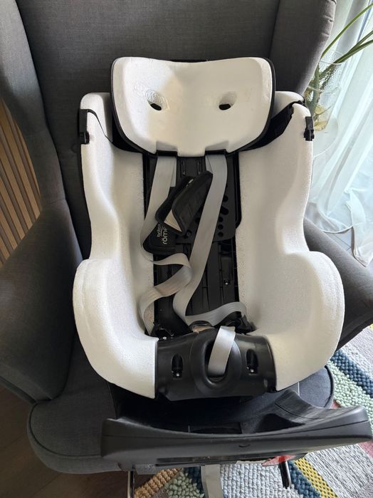 Scaun de masina Britax Römer Dualfix M I-SIZE