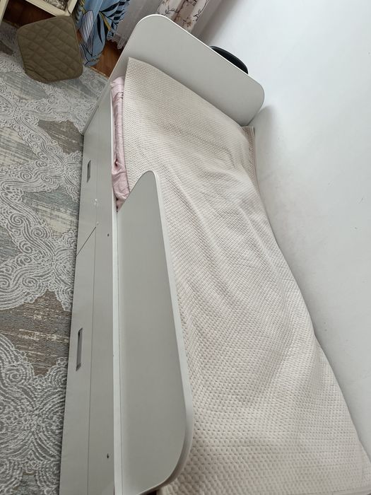 Продам кровати хорошие