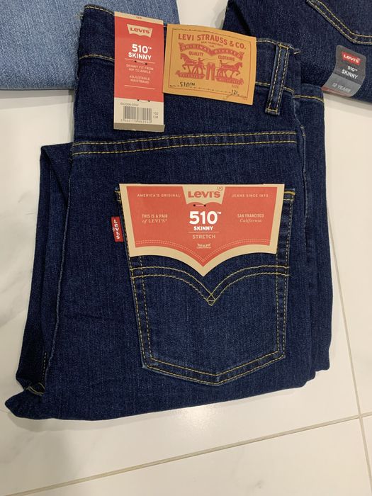 Нови оригинални дънки за момче с ръст 152 см-12 години