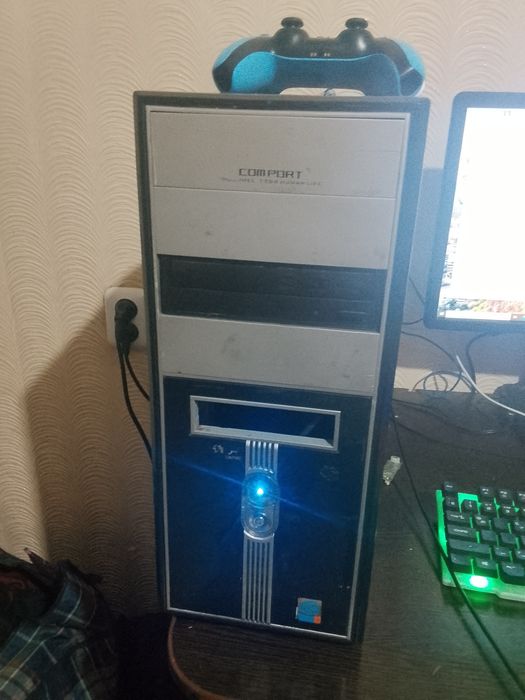 Стационарный компьютер