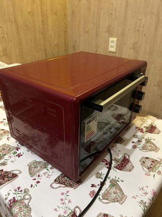 Продам электро  печь ,новая