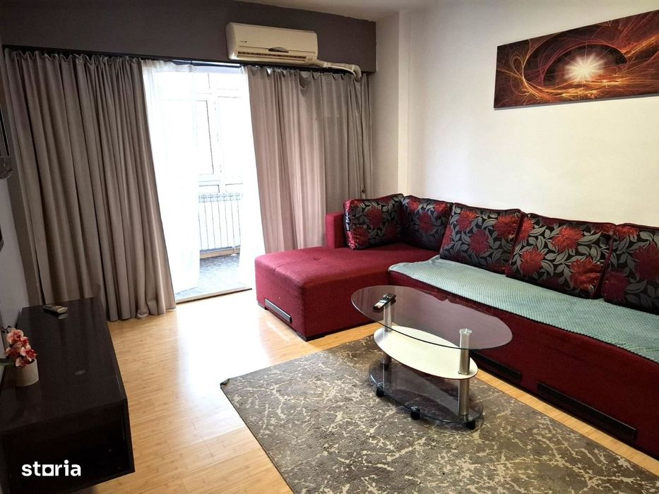 apartament 2 camere , etaj 1, zona Mall , mobilat