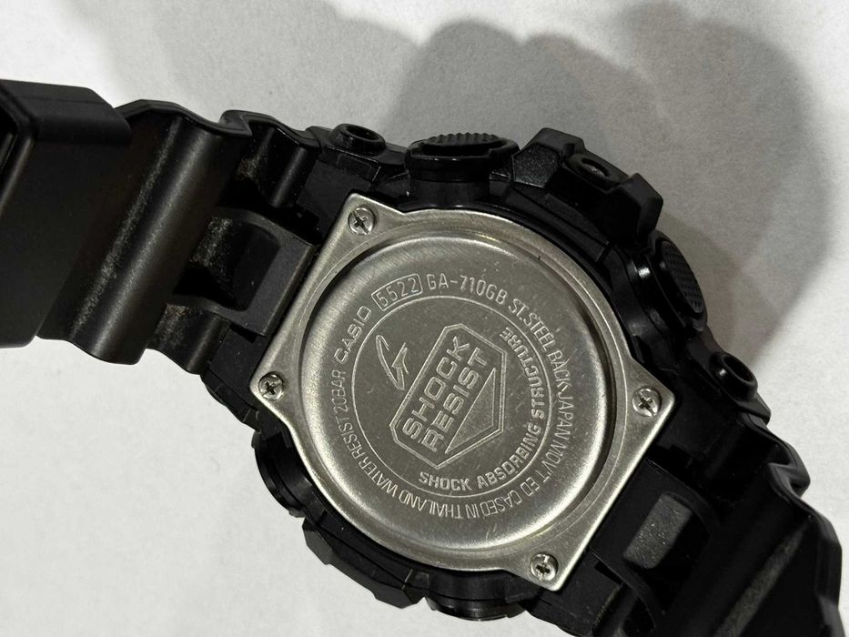 Casio G-Shock GA-710GB-1A