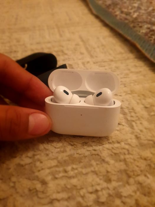 Airpods оригинал