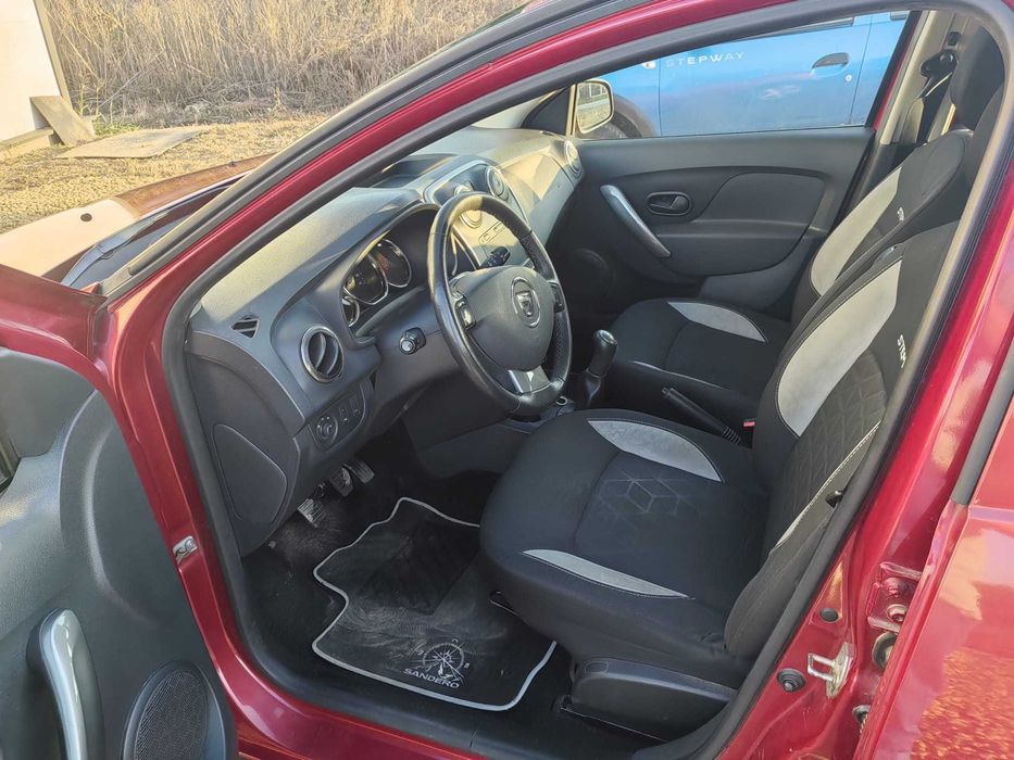 Dacia Sandero Stepway 2015 - 0.9 TCe Benzină - 178.000 km - 90 CP