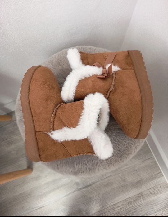 Ghete stil UGG 28