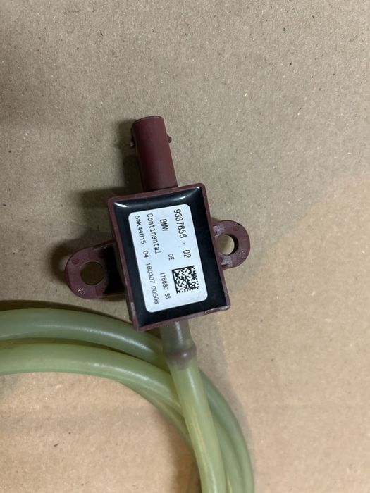 Senzor pietoni / pedestrian Bmw G30 G31 seria 5