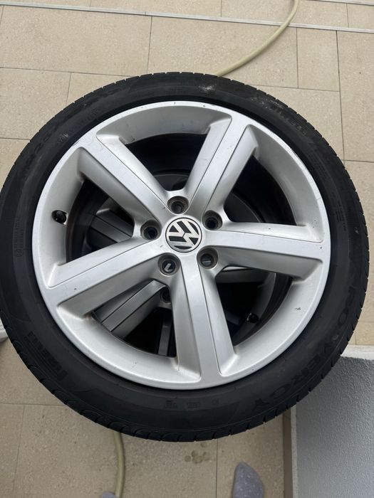 Roti 17” VW Passat B6 cauciucuri Pirelli