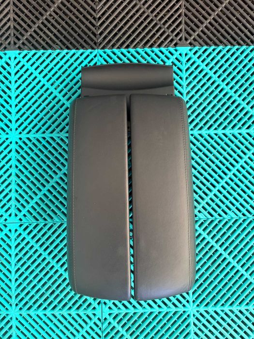 Cotiera fata spate Audi A8 d4 2010-2017 stare perfecta