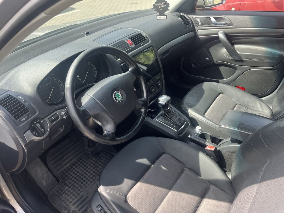 SKODA Octavia 2007 — imagine 4