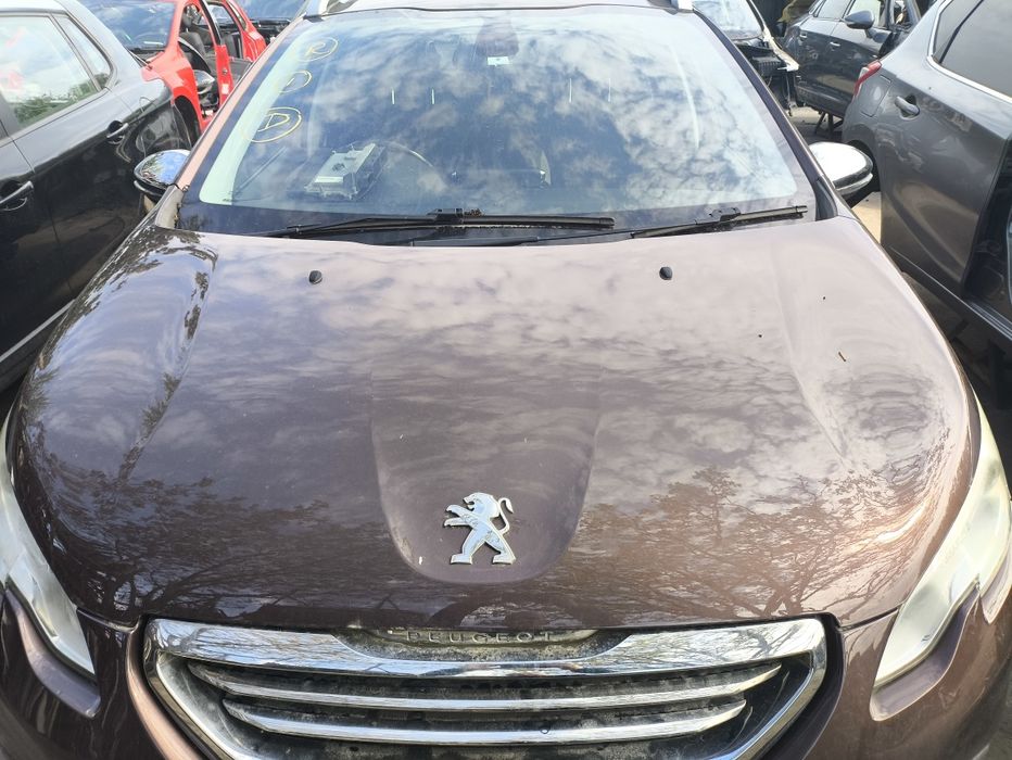 Преден капак за Peugeot/ Пежо 2008 2бр