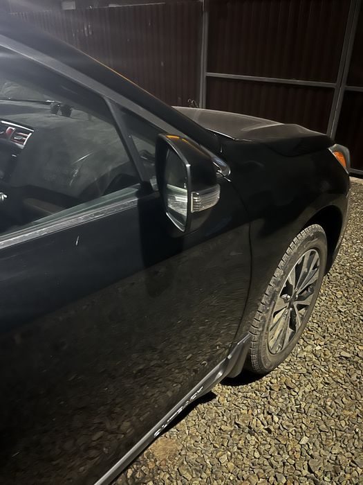 Боковое зеркало субару оутбэк