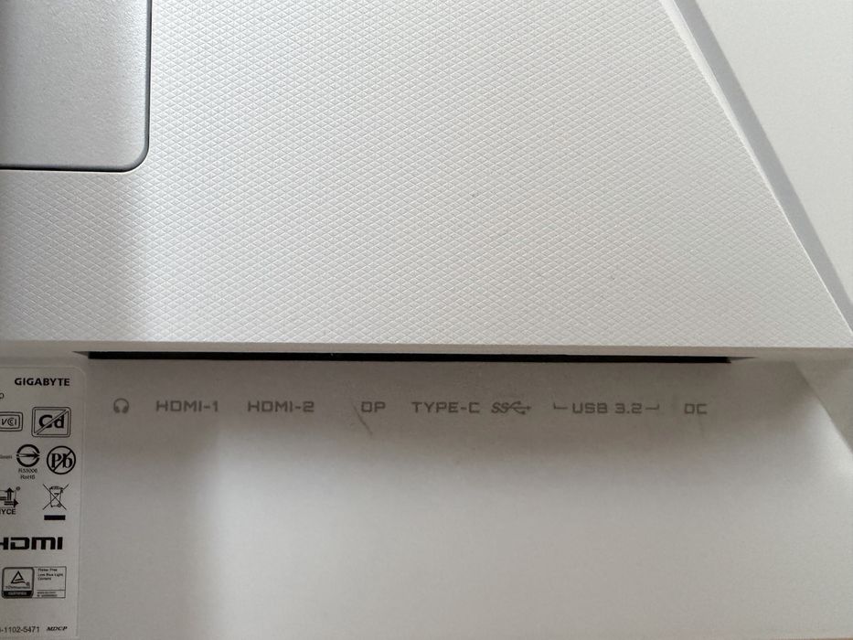 Monitor Gigabyte M27QA ICE QHD 27 inch 180Hz