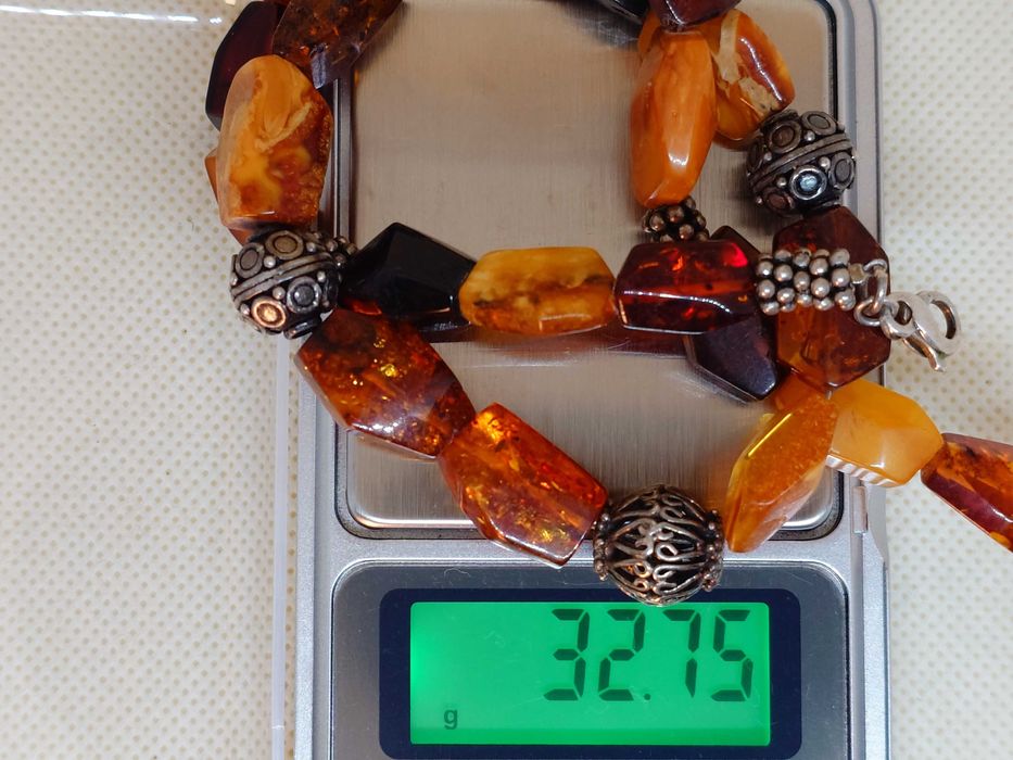 Colier din argint cu chihlimbar natural – nuggete fațetate, stil etnic