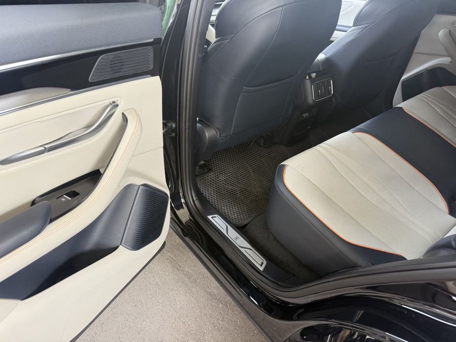 BYD Song Plus Flakship