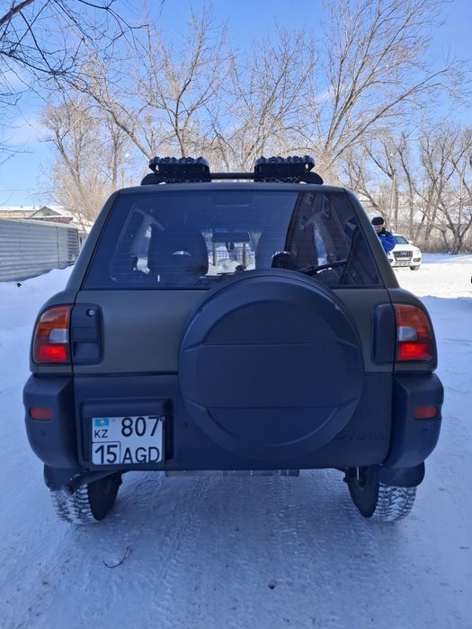 Продам toyota rav4