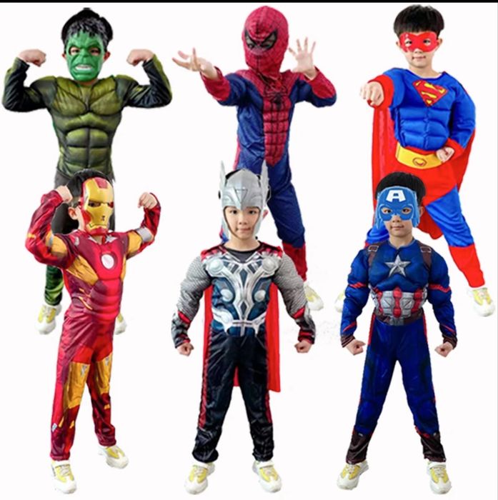 Прокат костюмов взрослых и детскийх