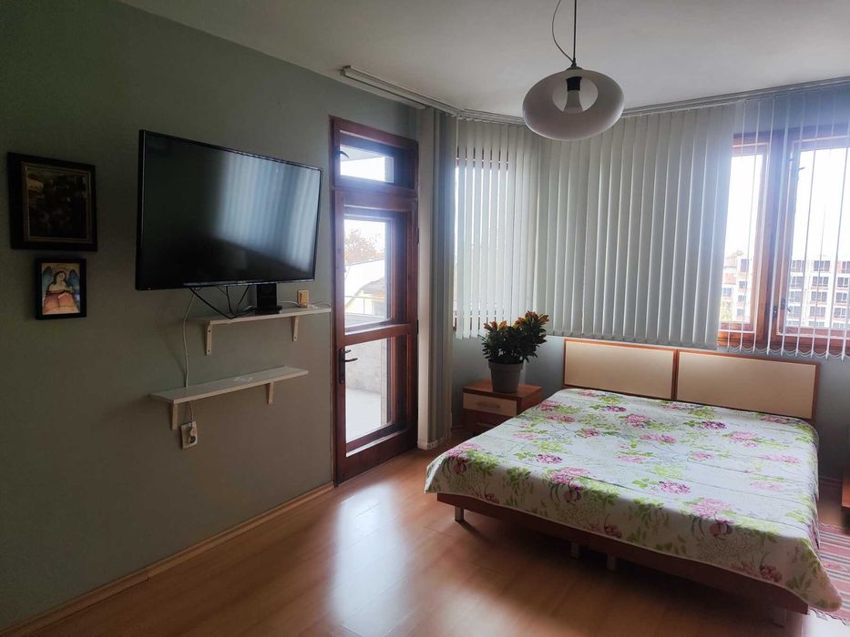 ЕРА МАКС отдава под наем двустаен апартамент в близост до Ловното