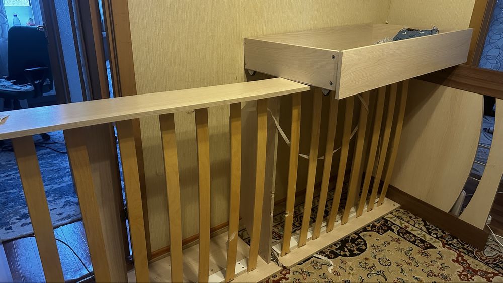 Продам кровать односпальную