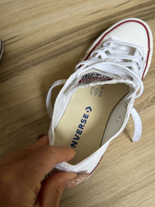 Оригинални високи бели кецове Converse ! 38 н
