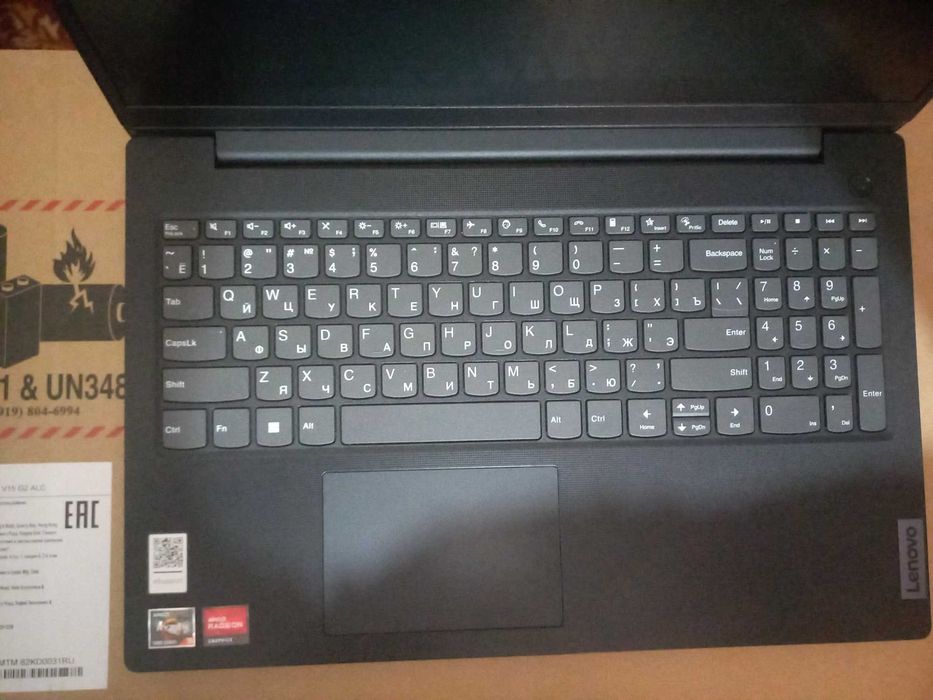 Новый Ноутбук Lenovo с процессором AMD Ryzen 3 5300U