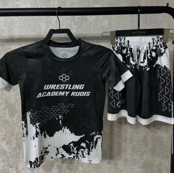 Рашгард разных моделей 2в1