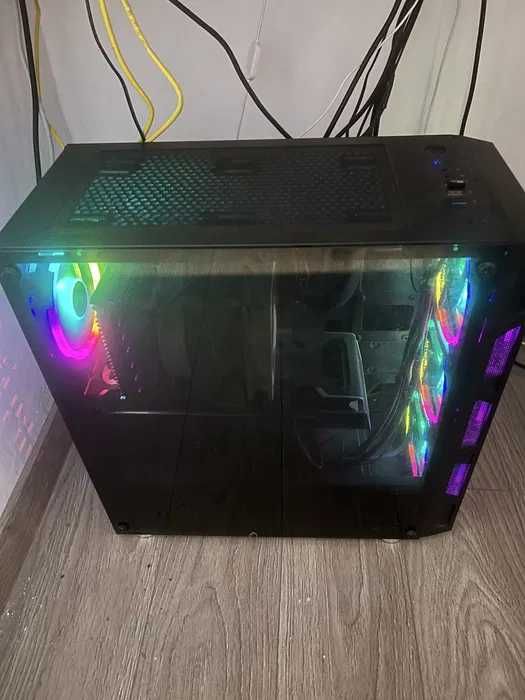 Vand PC Gaming (ruleaza orice)