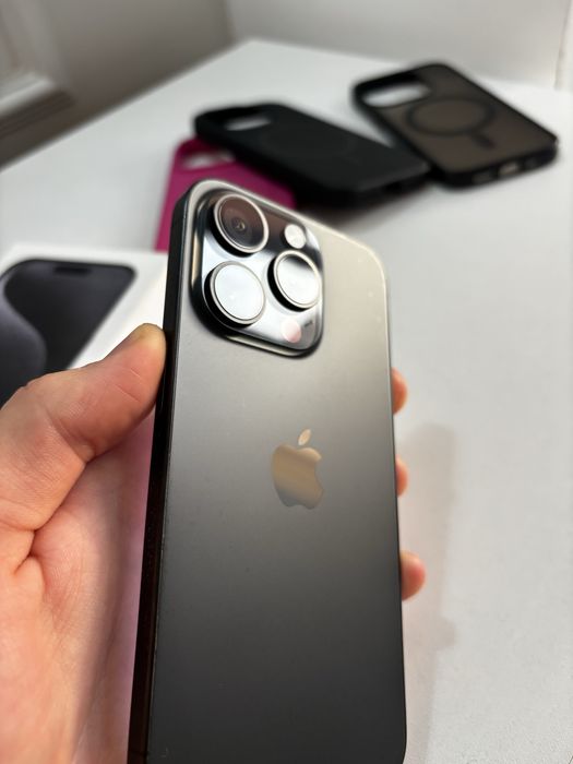 iPhone 15 Pro. 128 GB. Black Titanium.