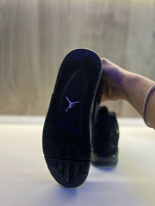 Jordan 4 marimea 41