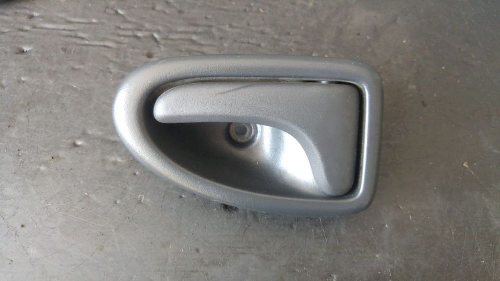 Maner usa stanga spate nissan nv300 renault trafic 3 7700423887