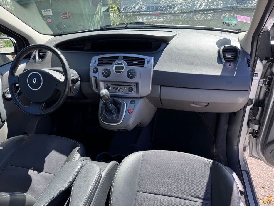 Renault Scenic  2008 год