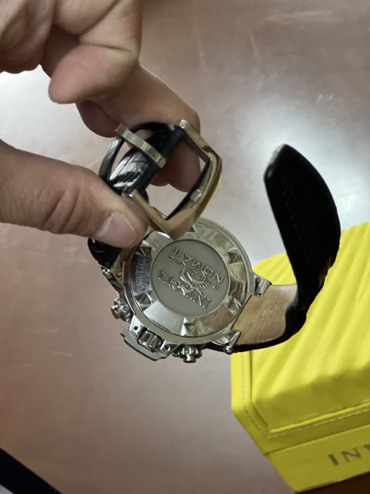 Срочно продам часы