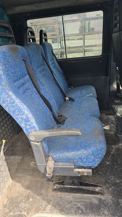 Седалки единични ,двойни, килограмни, кантарни