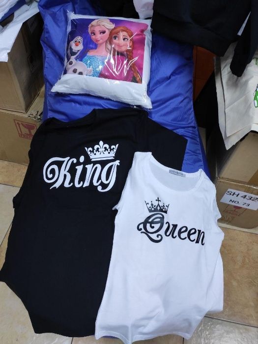 Футболки в купиподарок.