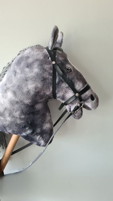 Hobby horse HKM с юзда и четка