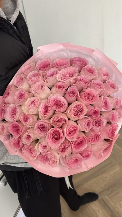 продам букет спрей кустовые розы Свежий сегодняшний