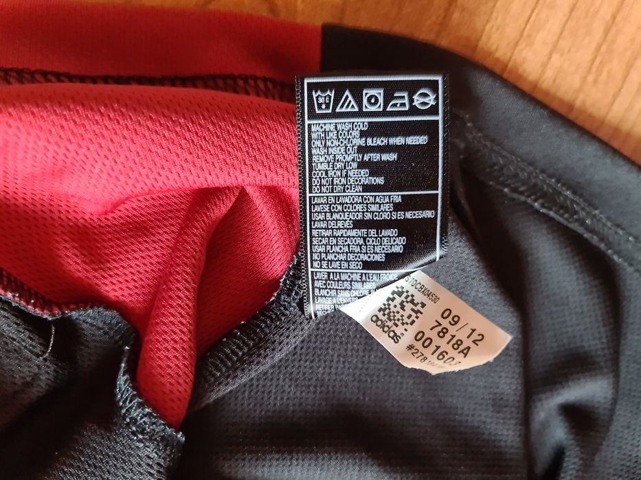 Maieu Adidas original basket Bosh 1 marimea S